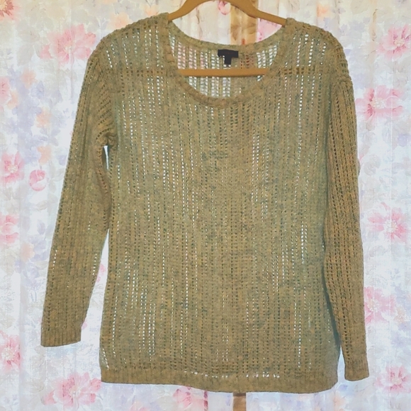 Talbot's womans sweater. It's more aqua color than looks in picture. Never worn - Picture 1 of 3